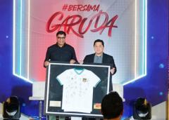 Dukung PSSI ke Pentas Dunia, Indosat Ooredoo Hutchison Tandatangani Kerja Sama 